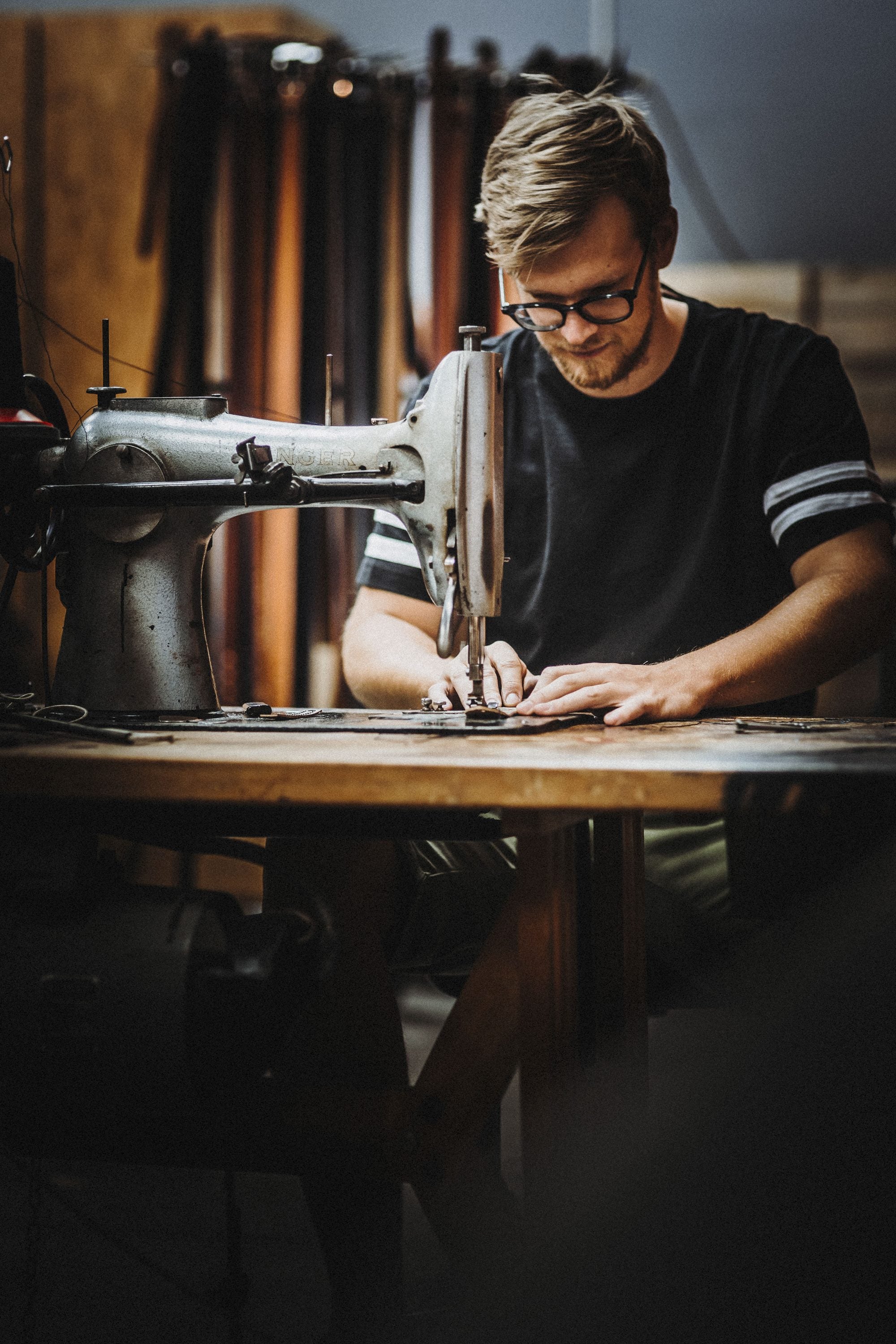 Handwerk in der MK Ledermanufaktur Viechtach